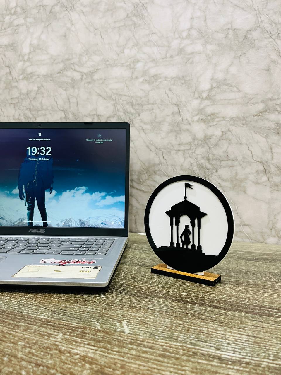 Chh.Shivaji Maharaj Design 2 Dash and Table Decor