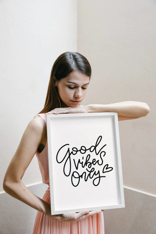 Good Vibes Only Frame