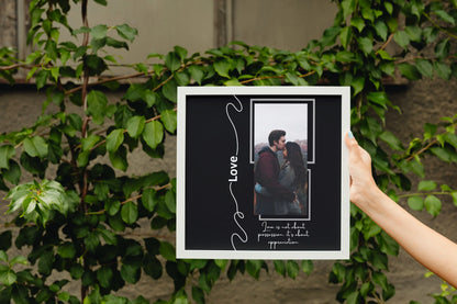 Couple LOVE Frame